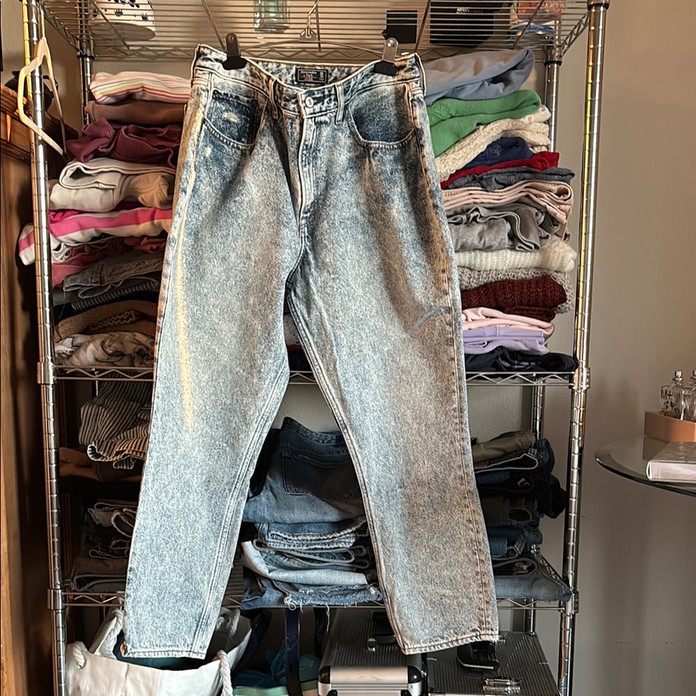 Men's Acid Wash Jeans